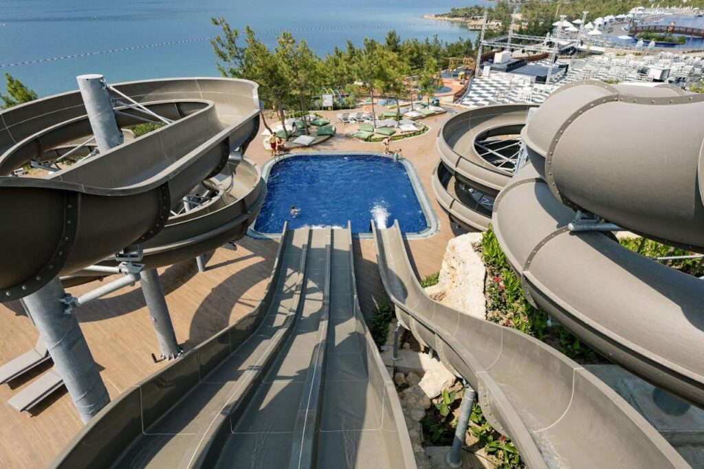 Отель Titanic Luxury Collection Bodrum 5*