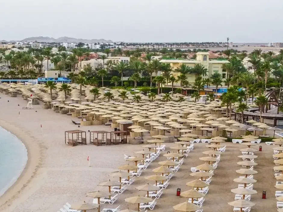 Пляж отеля Xanadu Club Makadi Bay 5*