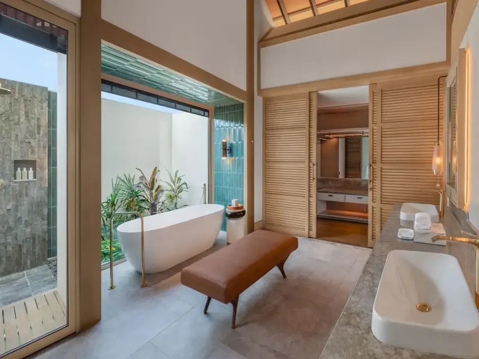 Номер в отеле JW Marriott Kaafu Atoll Island Resort 5*