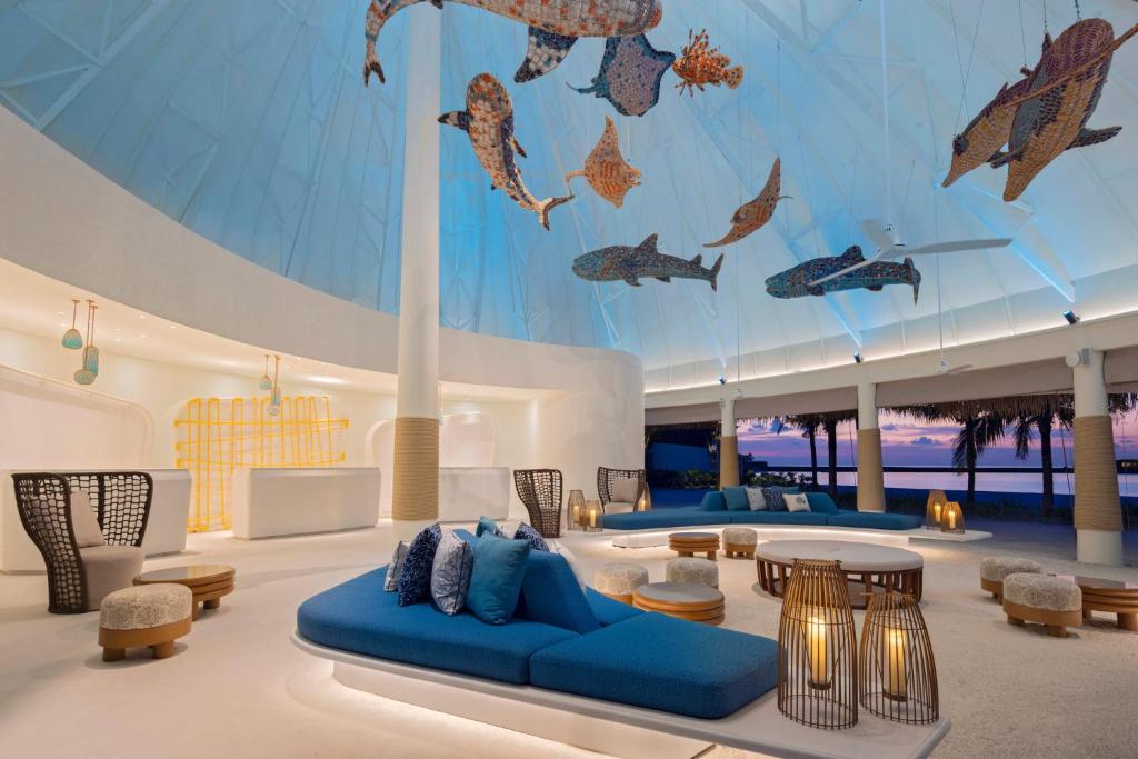 Новый отель Centara Mirage Lagoon Maldives 4*