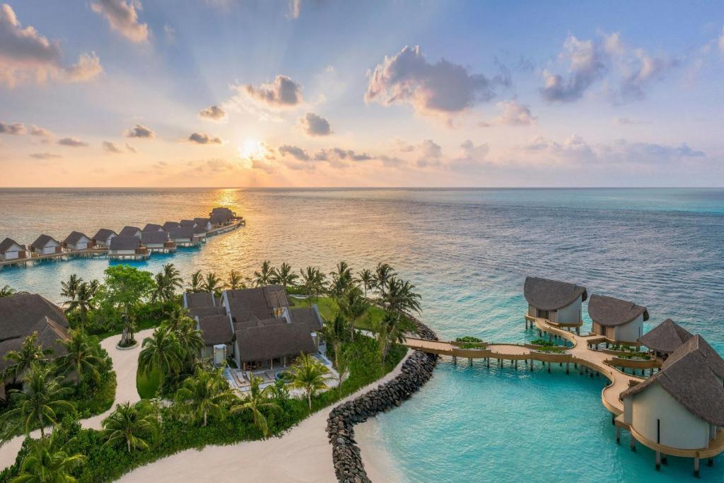 JW Marriott Kaafu Atoll 5*