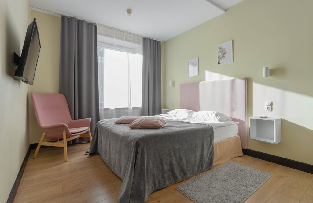 Отдых в отеле Аквамарин 3*