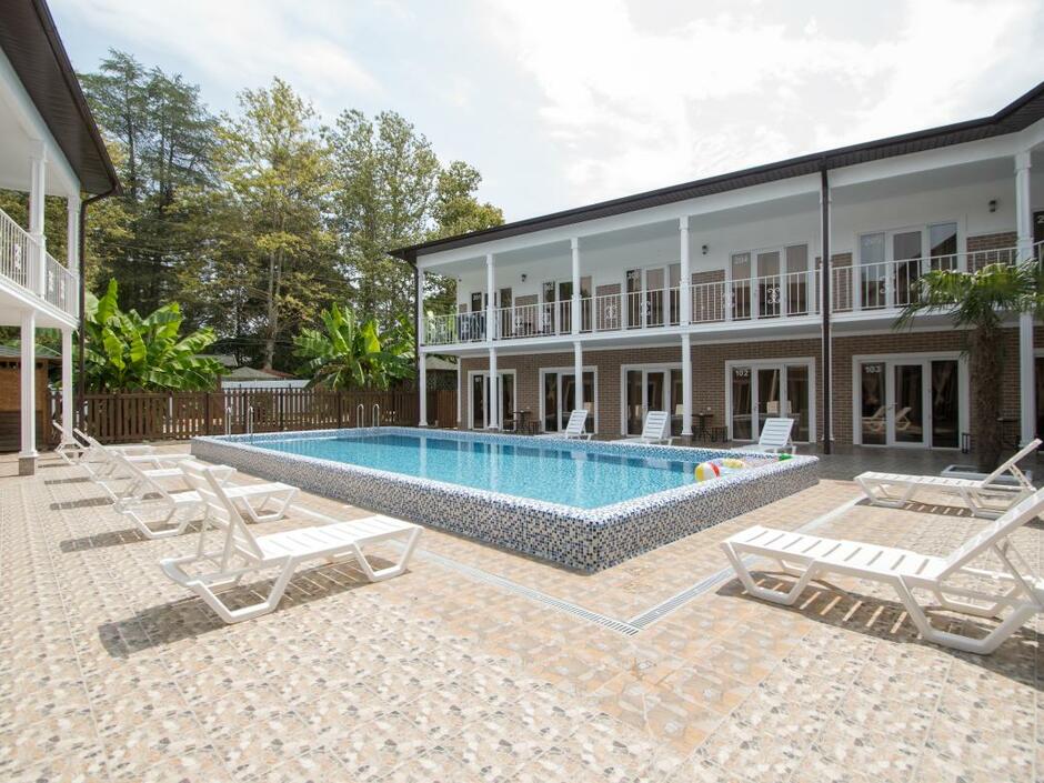 Rodnik Village & Spa