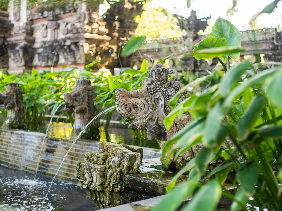 Отдых в отеле Nusa Dua Beach Hotel & Spa 5*