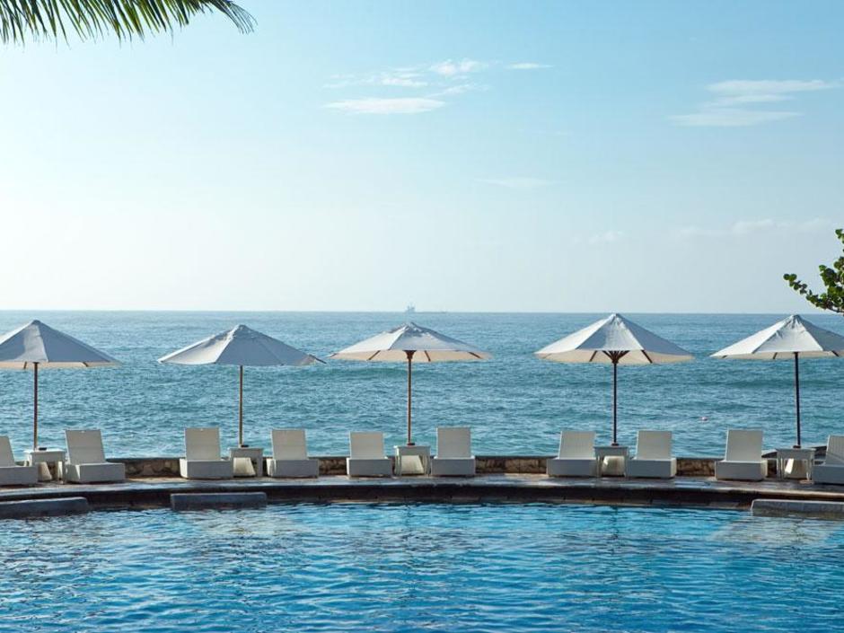 Бассейн в отеле Hilton Bali Resort