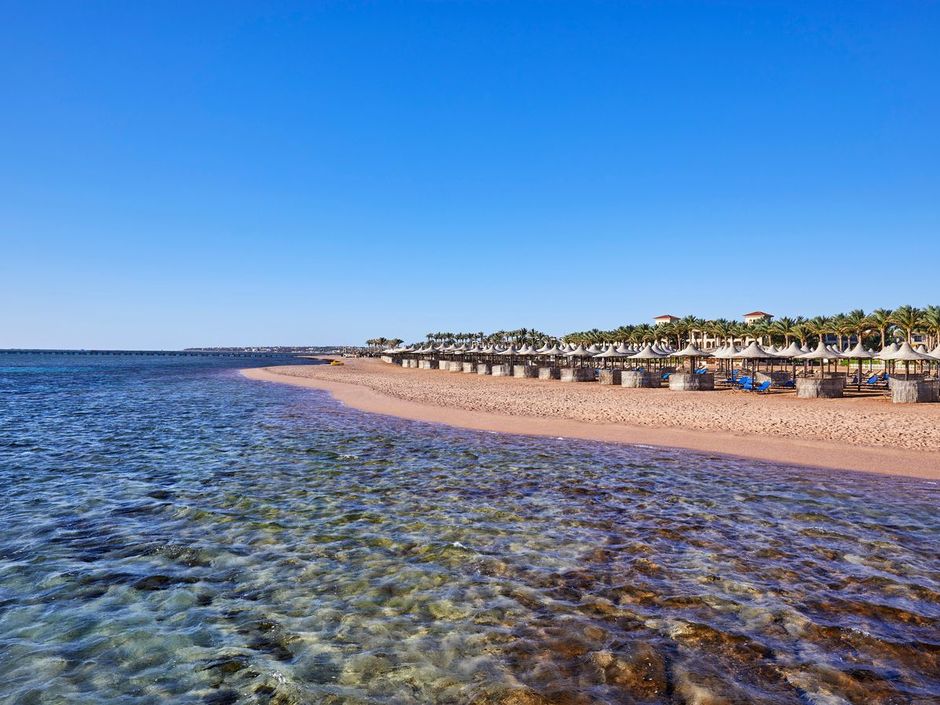 Пляж отеля Jaz Mirabel Resort 5*