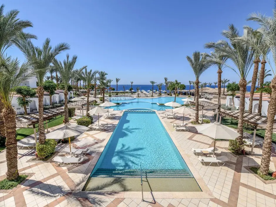 Отель Jaz Fanara Resort & Residence 4*