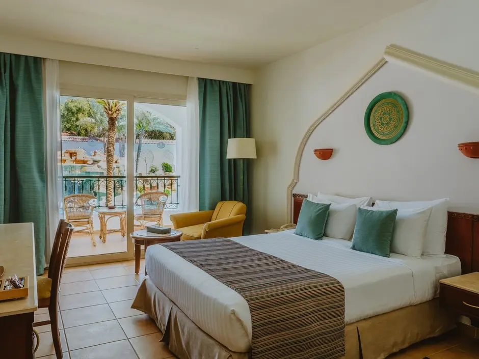 Номер в отеле Baron Palms 5*