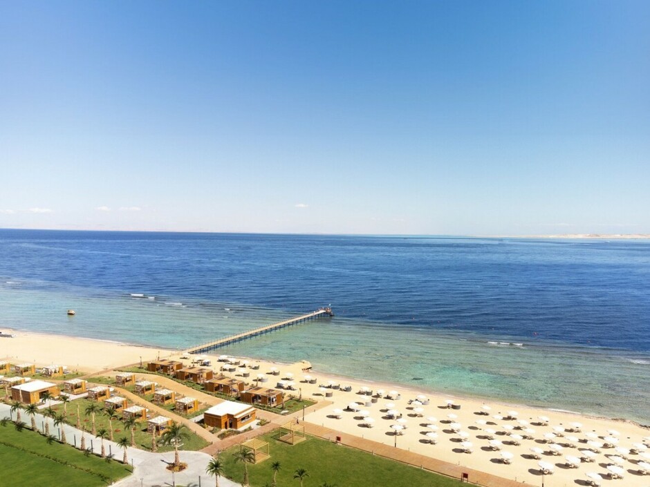Пляж отеля Rixos Radamis Sharm El Sheikh 5*