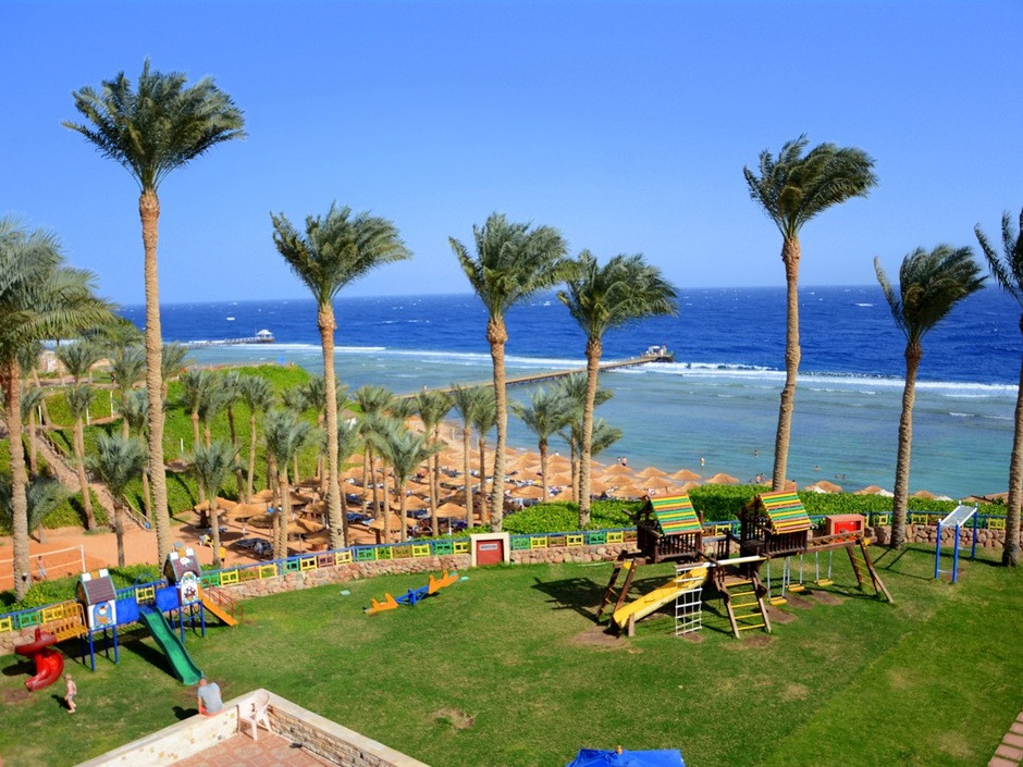 Отдых в отеле Nubian Village 5*