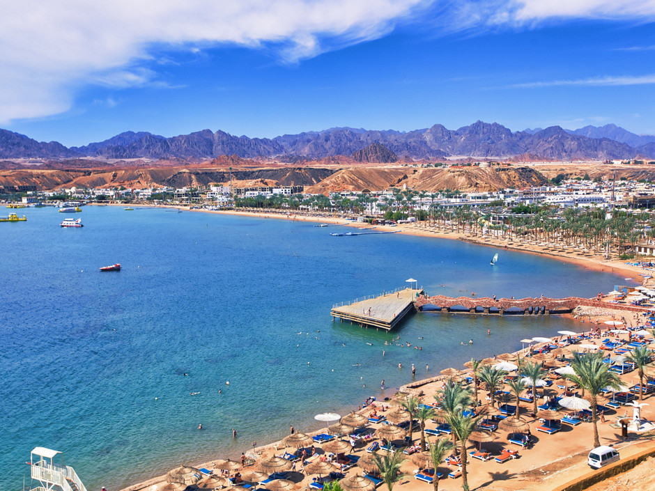 Пляж отеля Albatros Sharm Resort 4*