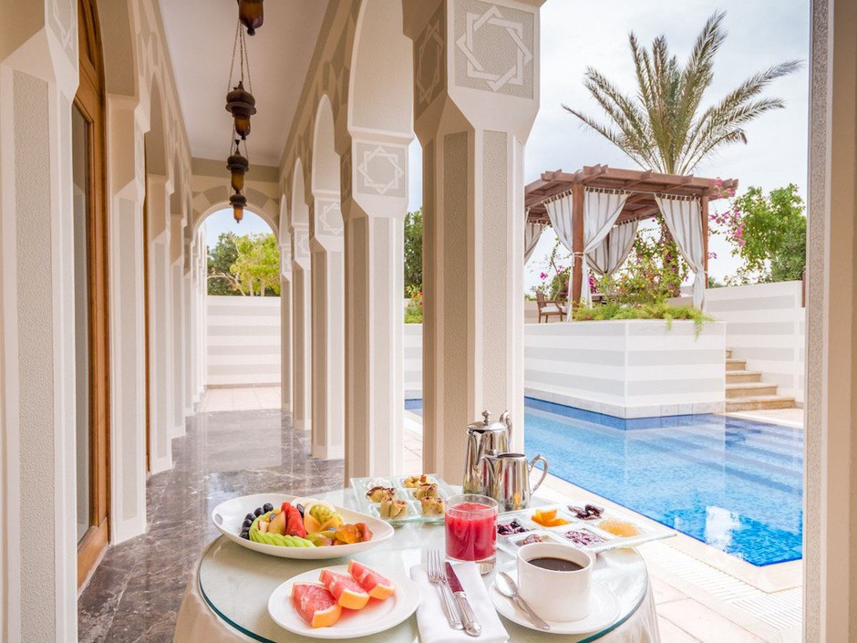 Отдых в отеле The Oberoi Beach Resort 5*