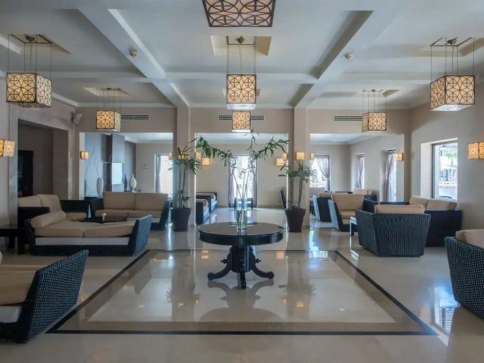 Холл отеля Sentido Reef Oasis Senses Resort 5*