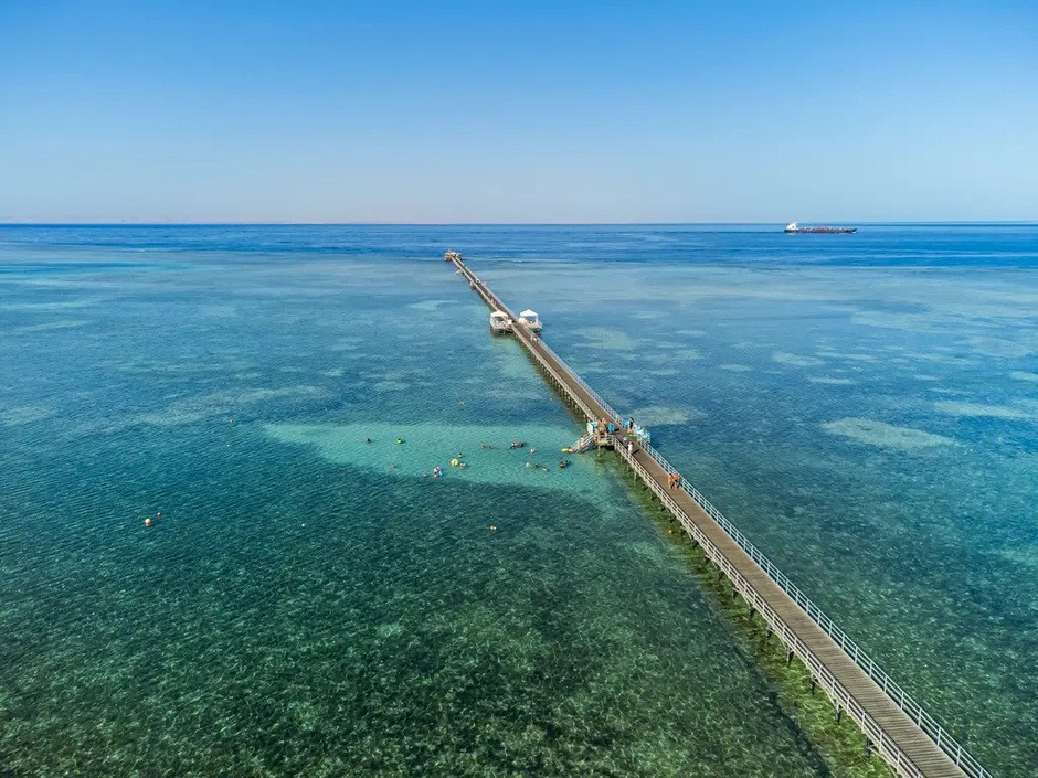 Понтон в отеле Rixos Premium Seagate 5*