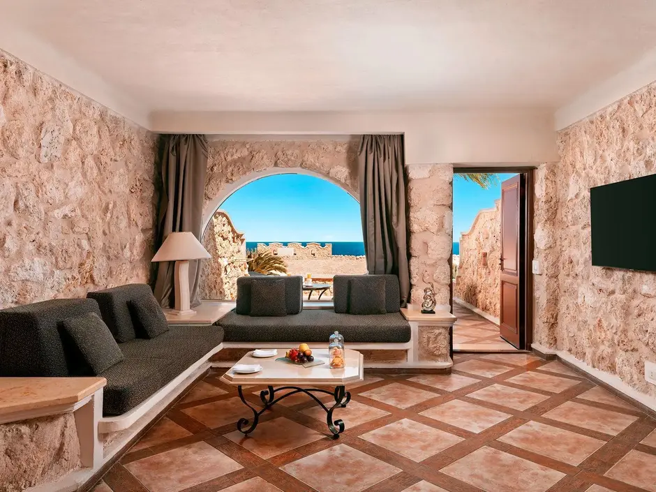 Номер отеля Pickalbatros Citadel Resort Sahl Hasheesh 5*