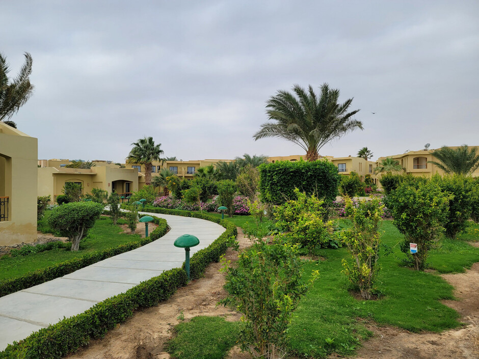 Территория отеля The Three Corners Fayrouz Plaza 5*