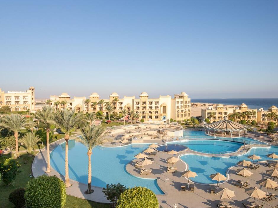 Отель Serenity Alpha Beach 5*