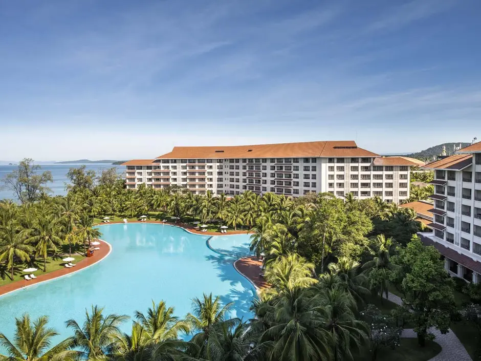 Отель Vinpearl Resort & Spa Phu Quoc 5*